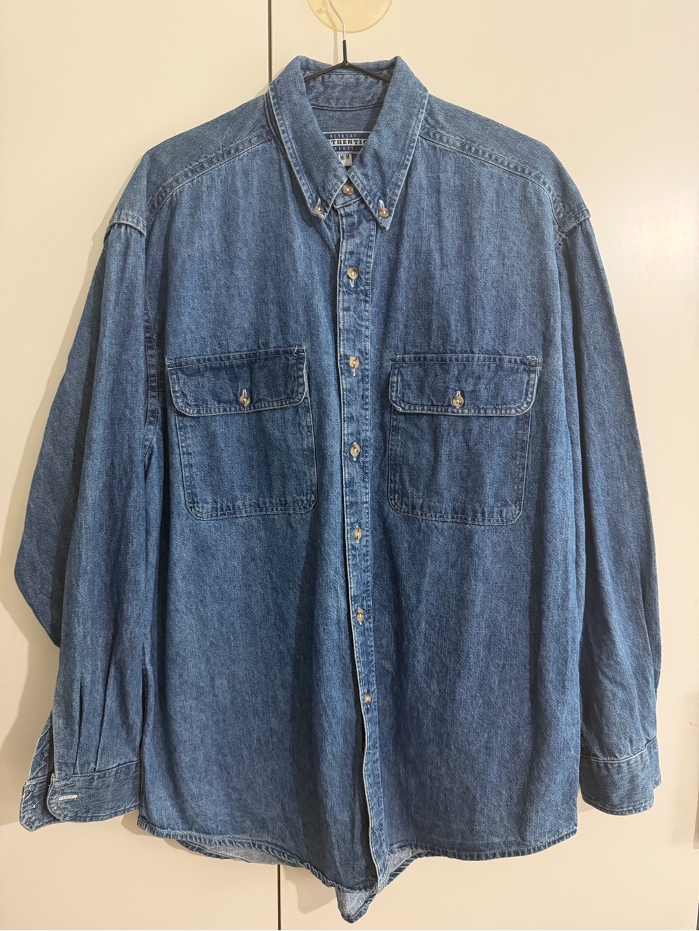 90s VTG RETREAT AUTHENTIC BLUES Classic Blue Denim Button-Down Shirt - medium